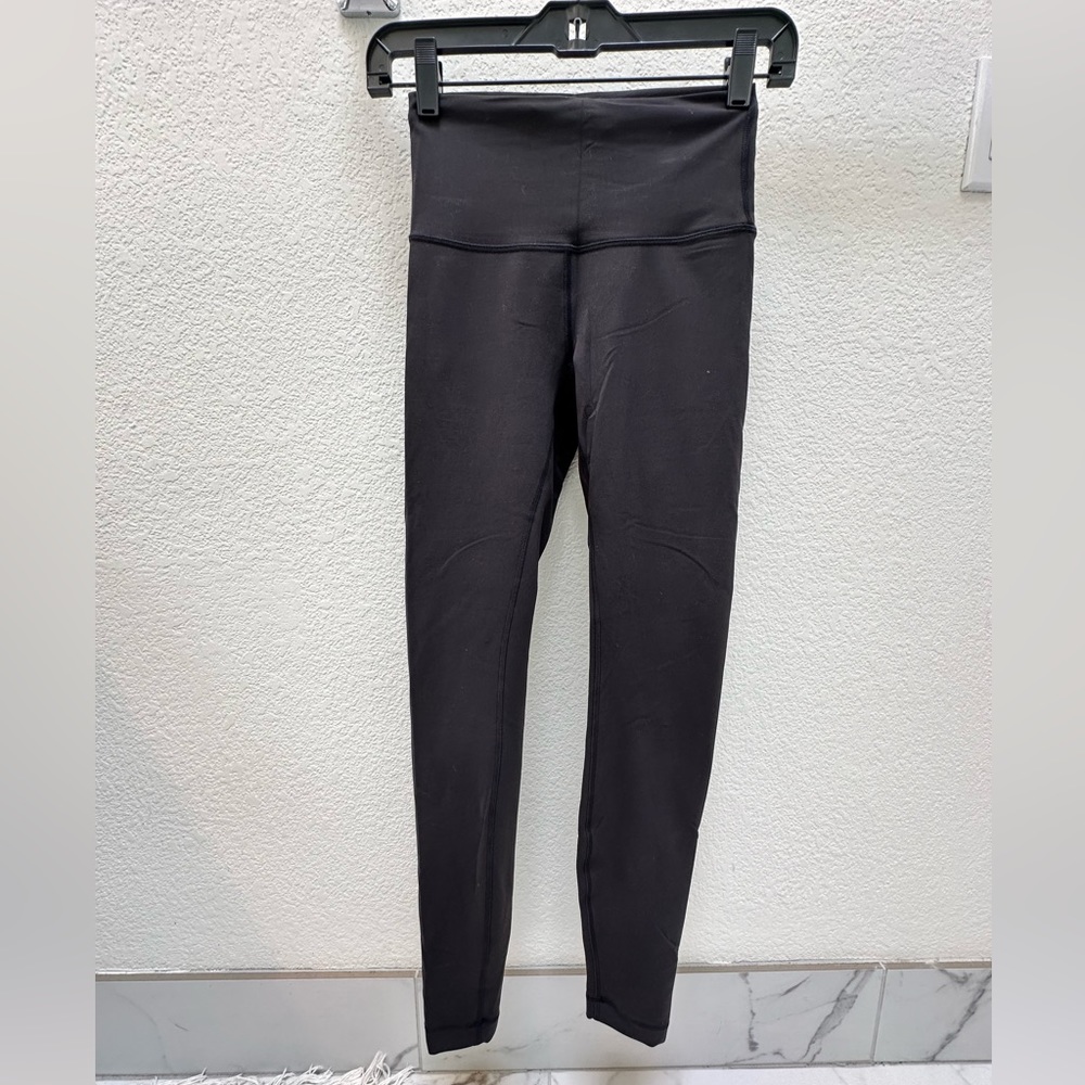 Lulu lemon leggings size 4